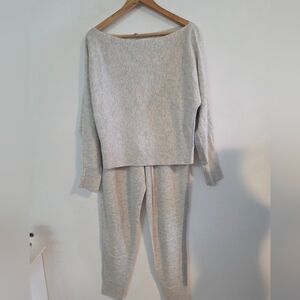 Intermix wool/cashmere Lounge Set Sz S /M